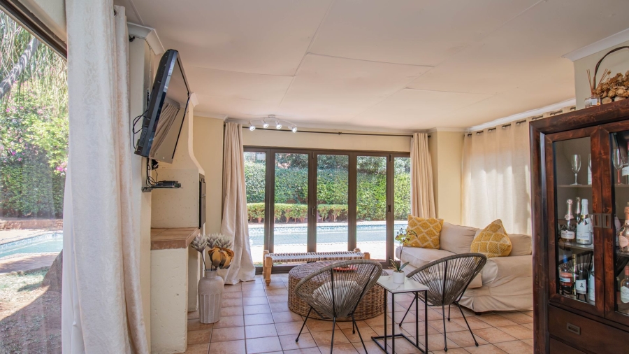 3 Bedroom Property for Sale in Safari Gardens North West